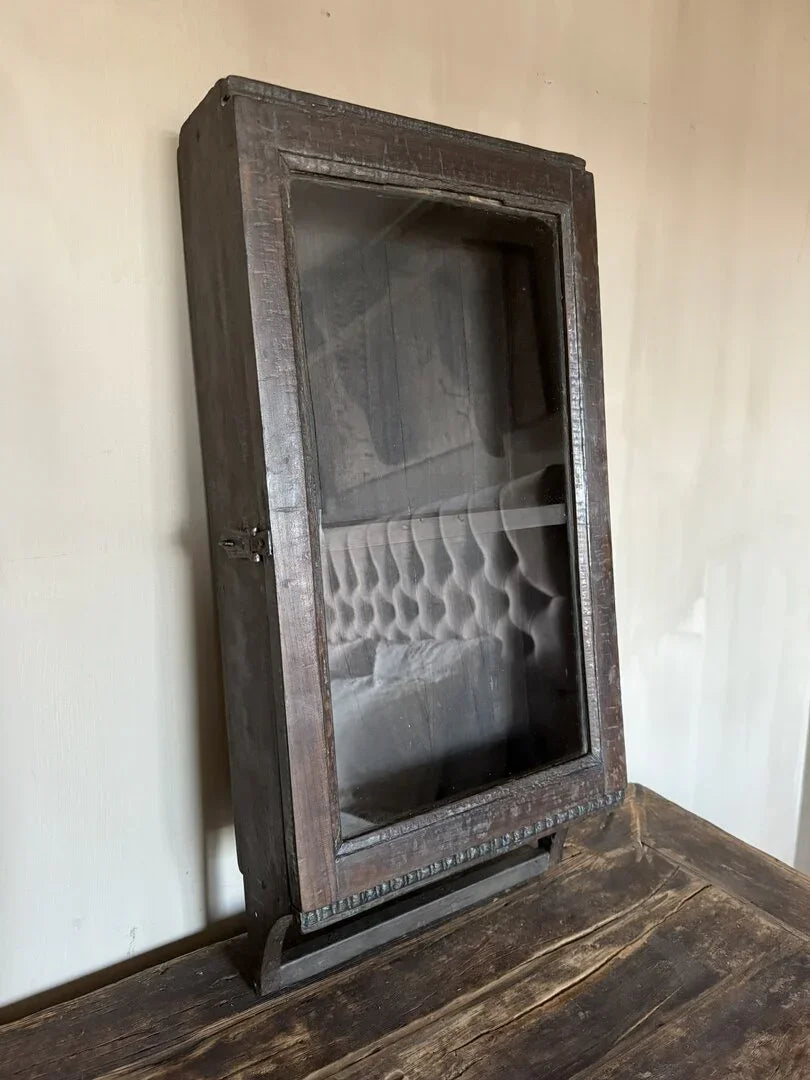 Vitrine wandkast - My Sober Home