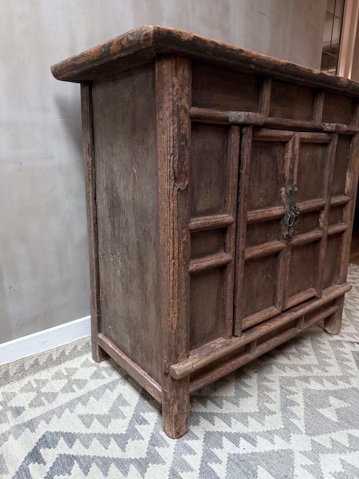 Originaler chinesischer Wandschrank