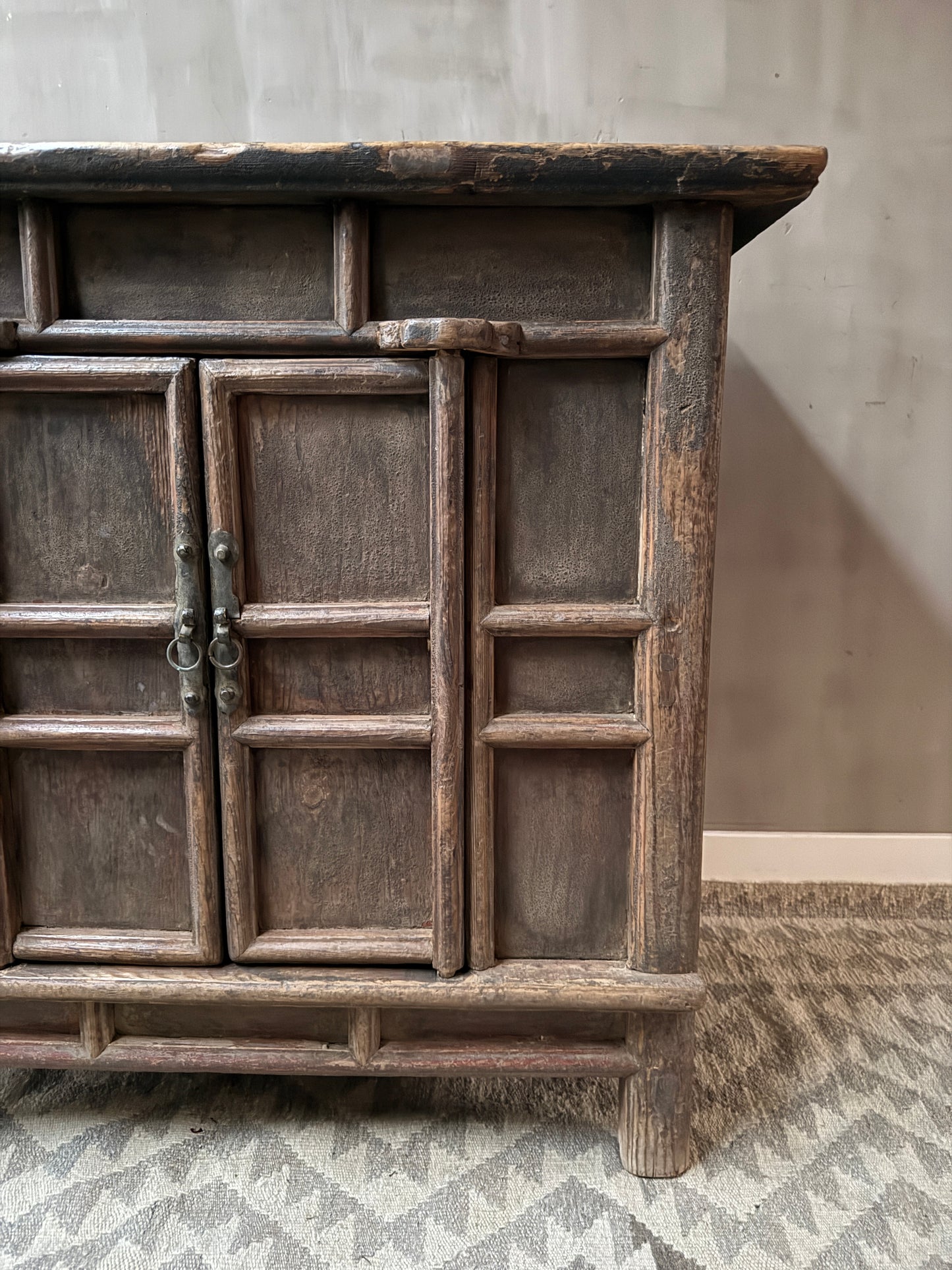 Originaler chinesischer Wandschrank