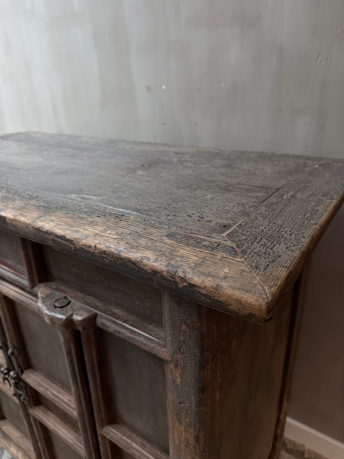 Originaler chinesischer Wandschrank