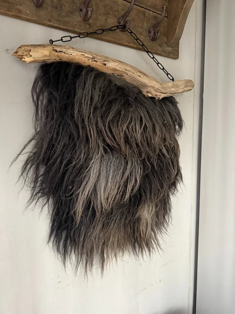 Wandkraag + kruk vacht - My Sober Home